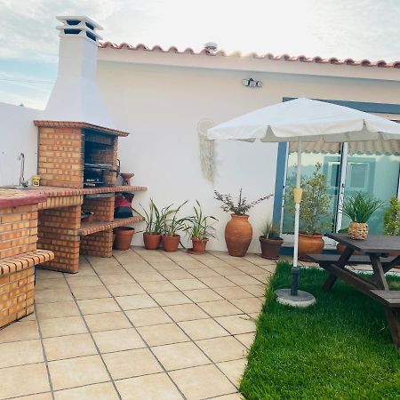 A Quinta Da Estrelinha Guest House Quinta de Cavaleiros Luaran gambar